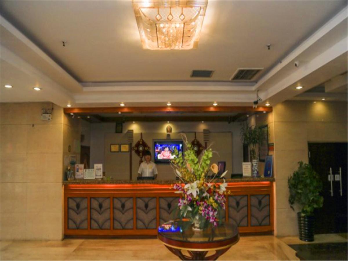 Greentree Inn Liaoning Dalian Wangjia Qiao Business Hotel Exterior foto